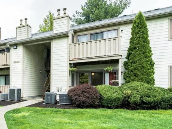 1409 Morris Ct, North Wales, PA 19454