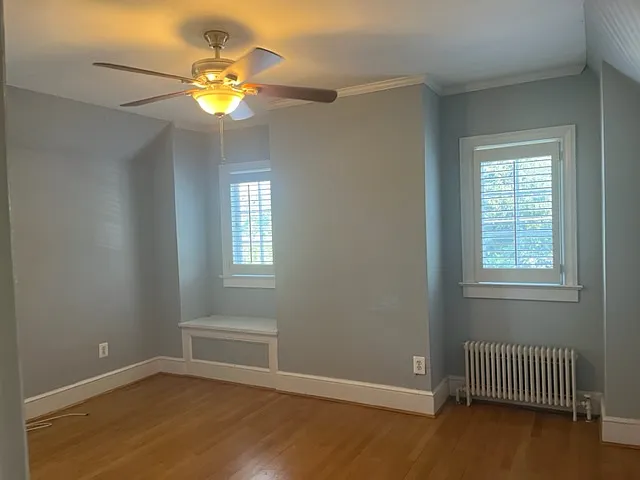 N Pershing Dr — Photo 12