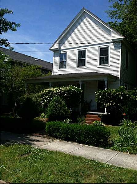 1st image of 654 Mount Vernon Ave