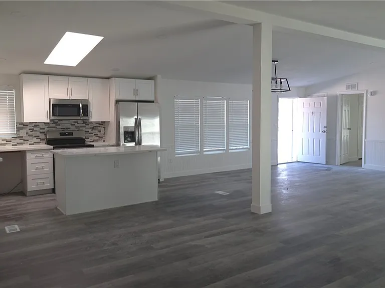 4224 Money St — Photo 9