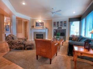 4622 230th Ter SE, Sammamish, WA 98075