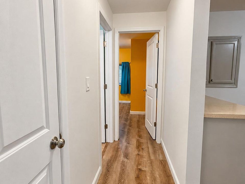 1754 Beechmont St, photo 24
