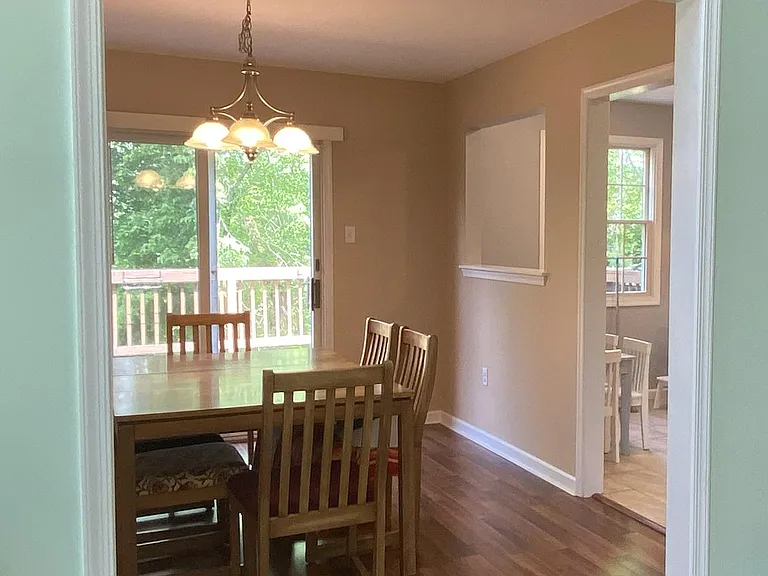 193 Jonathan Dr — Photo 5