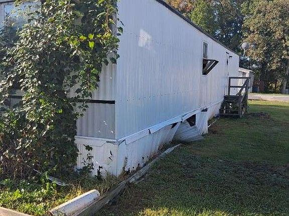 2nd image of 75 N Jollett Ln