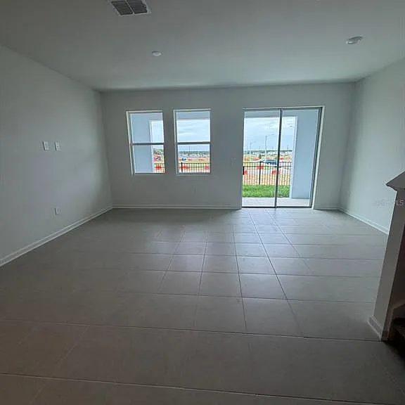 3106 Kurtz Ter — Photo 3