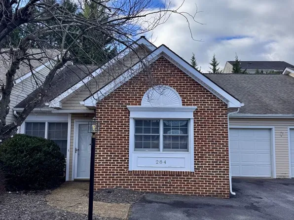 284 Emerald Dr, Harrisonburg, VA 22801