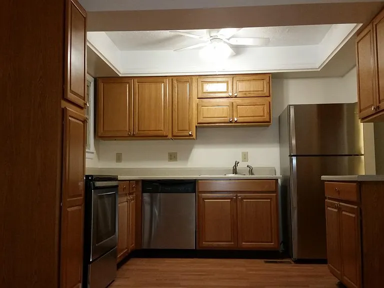 New, comprehensive kitchen