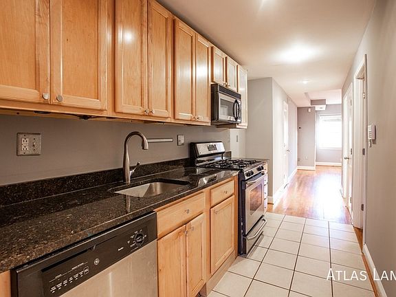 5th image of 420 Evarts St NE APT 1