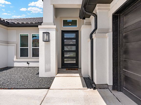 2nd image of 12130 Diamond Creek Dr