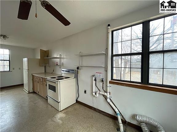 5th image of 818 N 2nd St