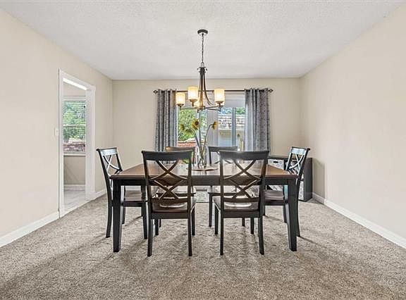 5th image of 9639 Wedd St