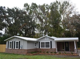 10565 Bessent Rd N, Jacksonville, FL 32218