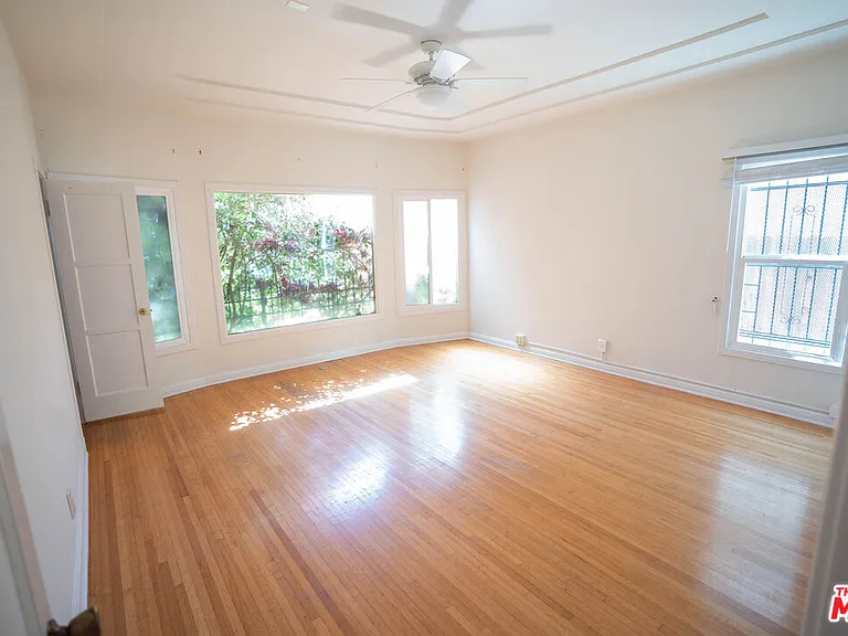 1210 S La Jolla Ave — Photo 31