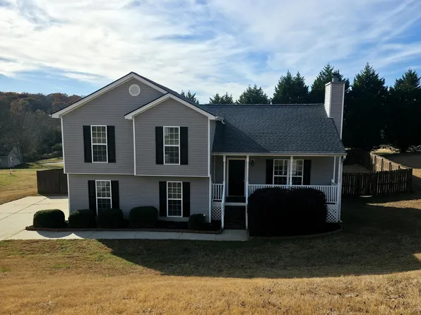 1301 Palmer Ln, Winder, GA 30680