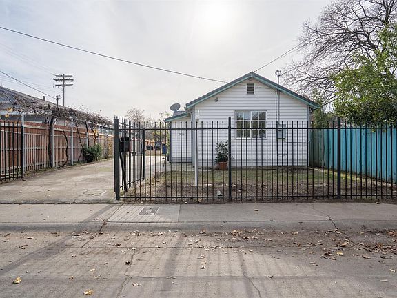 4th image of 2856 19th Ave