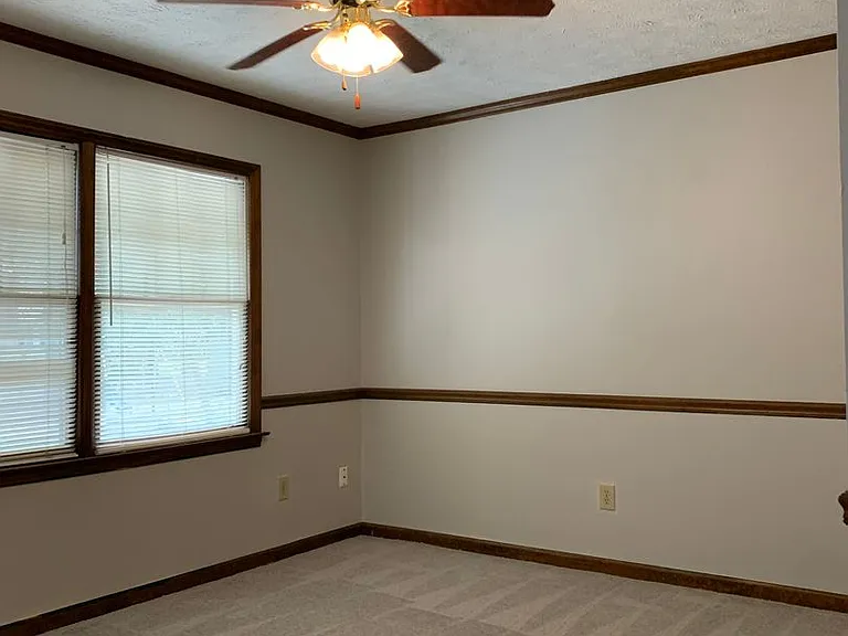 5805 Tuckertown Ln — Photo 7