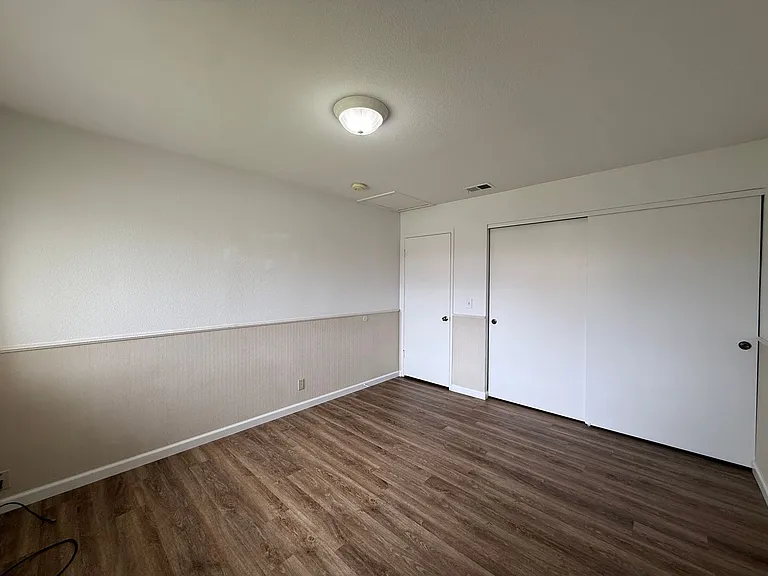 1693 E Alvin Ave — Photo 35
