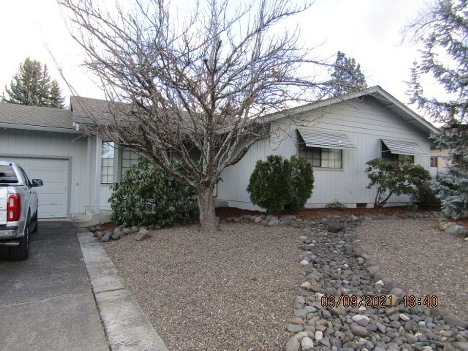 1st image of 2784 Tonia Cir