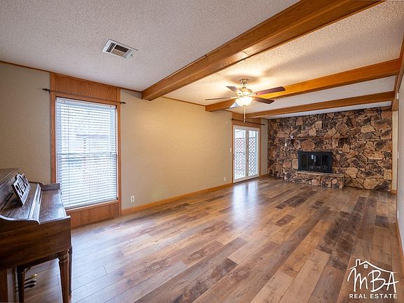 3rd image of 2002 Antelope Dr