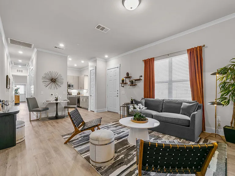 Luxe of McKinney — Photo 23