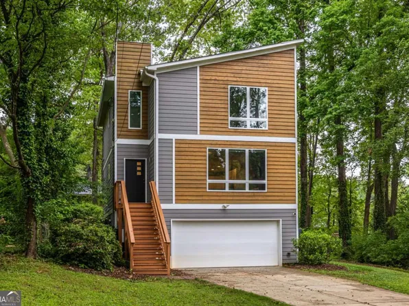 2465 Rockcliff Rd SE, Atlanta, GA 30316