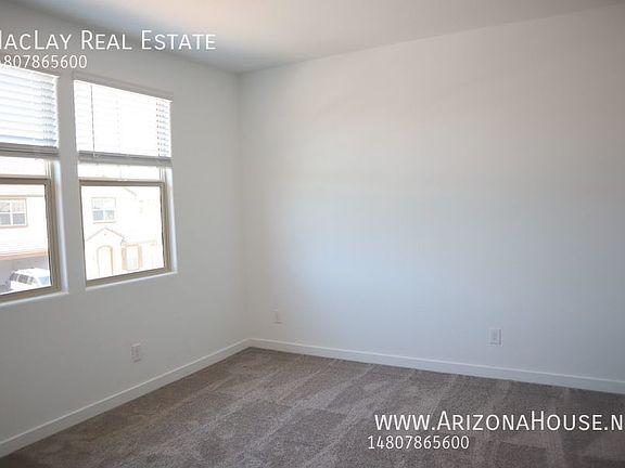 5th image of 1161 E Armstrong Way