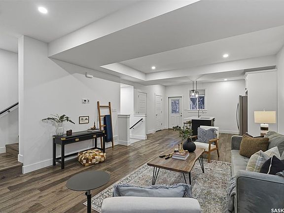 5th image of UNIT 39-900 St Andrews LANE