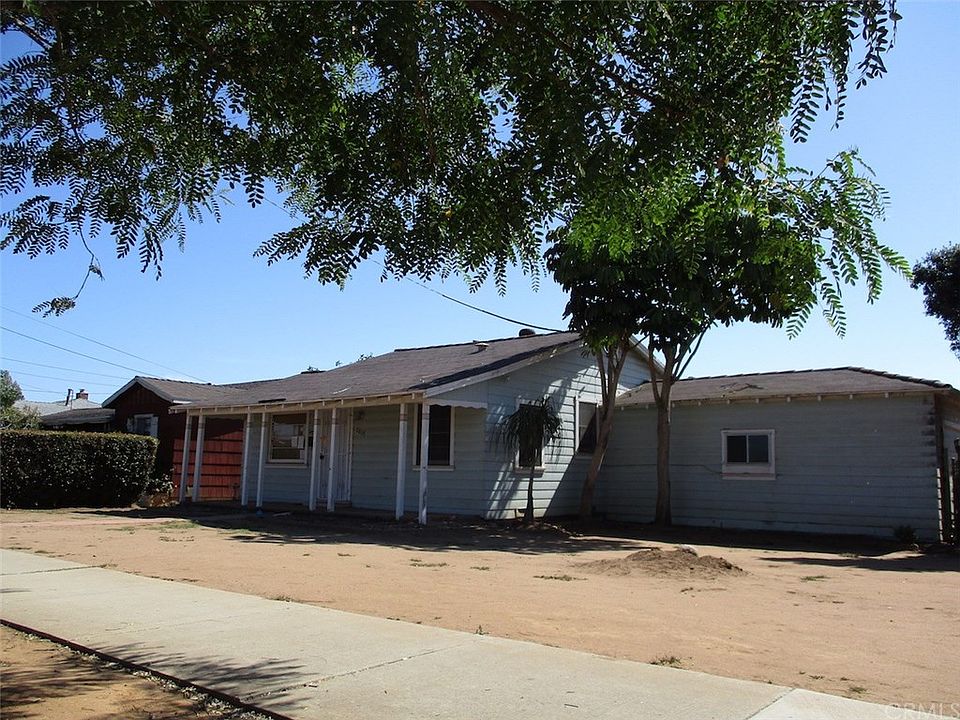 1st image of 2806 J Ave