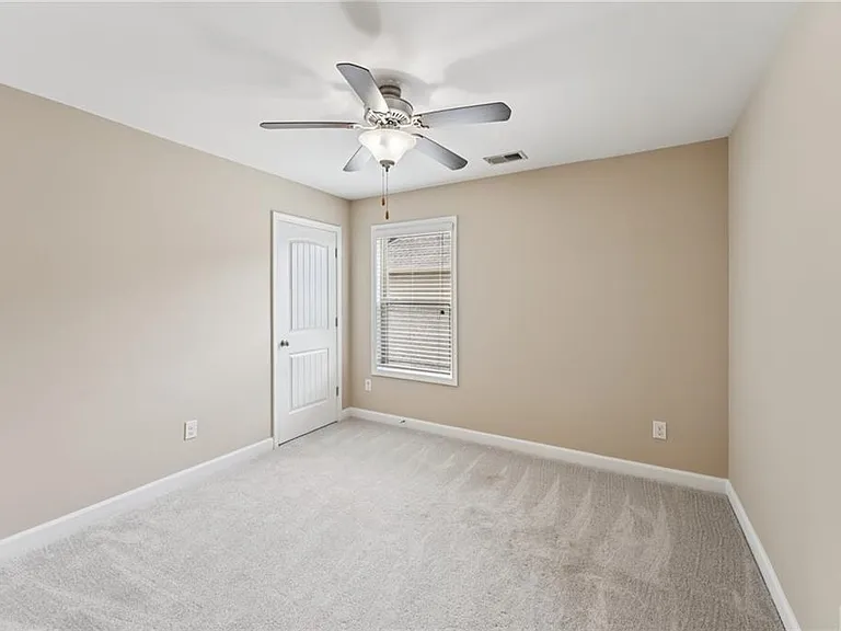 6370 Shiloh Woods Dr — Photo 55