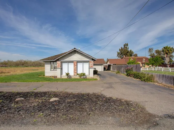 5713 Tully Rd, Modesto, CA 95356