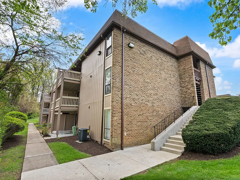 8511 Barrington Ct #S — Photo 1
