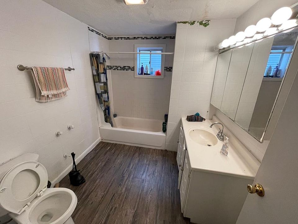 bathroom #1