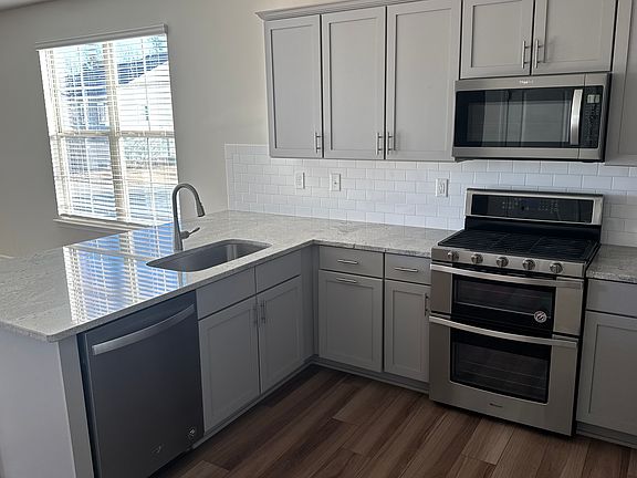 4th image of 4114 Harmony Hills Dr