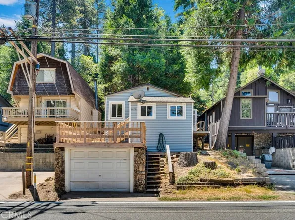 22783 Waters Dr, Crestline, CA 92325