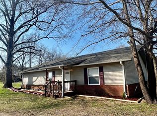 390 Normandy Dr, Hamilton, AL 35570