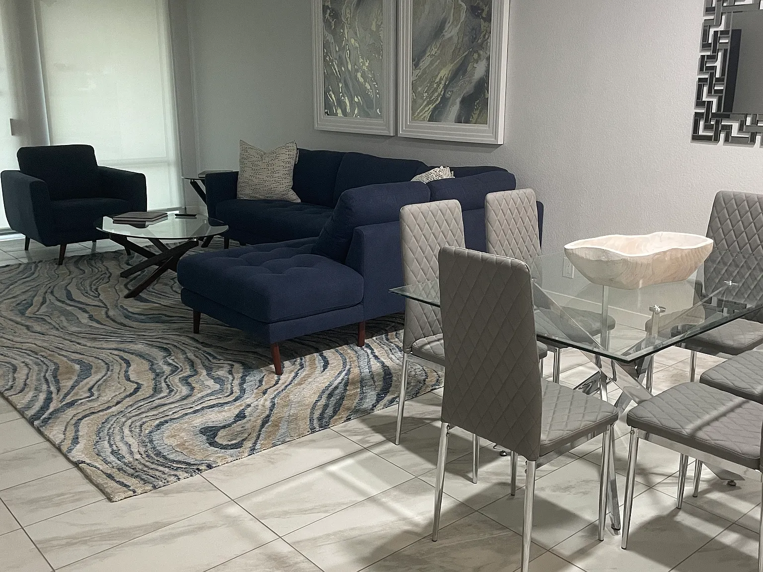 2 bed, 1270 sqft, $2,000 — Photo 3