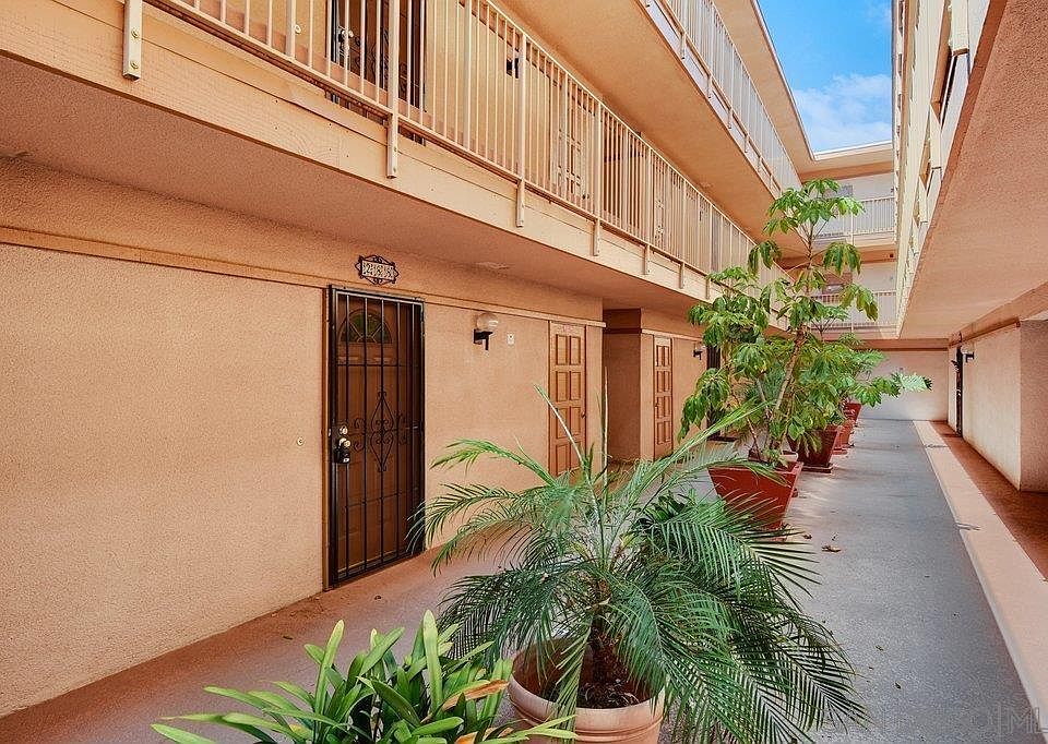 Point Loma Tennis Club 4012 Valeta St San Diego CA Zillow