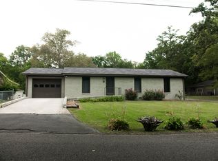 85 Cedar Cir, Guntersville, AL 35976