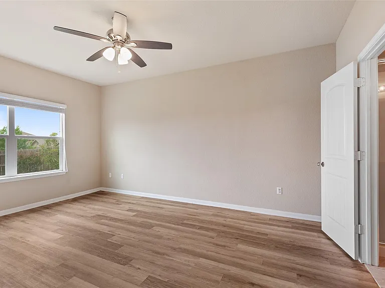 251 Northern Flicker St — Photo 9