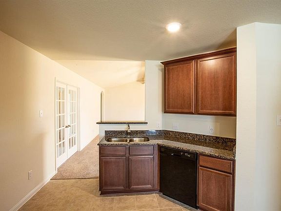 3rd image of 11122 Blue Grove Dr