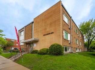 1936 Ford Parkway, Saint Paul, MN 55116