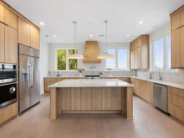 Kitchen (3rd Floor)