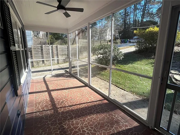 1192 Kingsley Cir — Photo 26