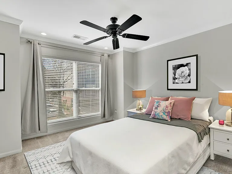 505 N Graham St — Photo 11
