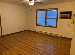 1742 S Broad St, Schererville, IN 46375