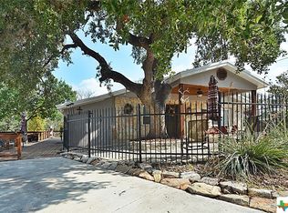 690 Windrush, Canyon Lake, TX 78133