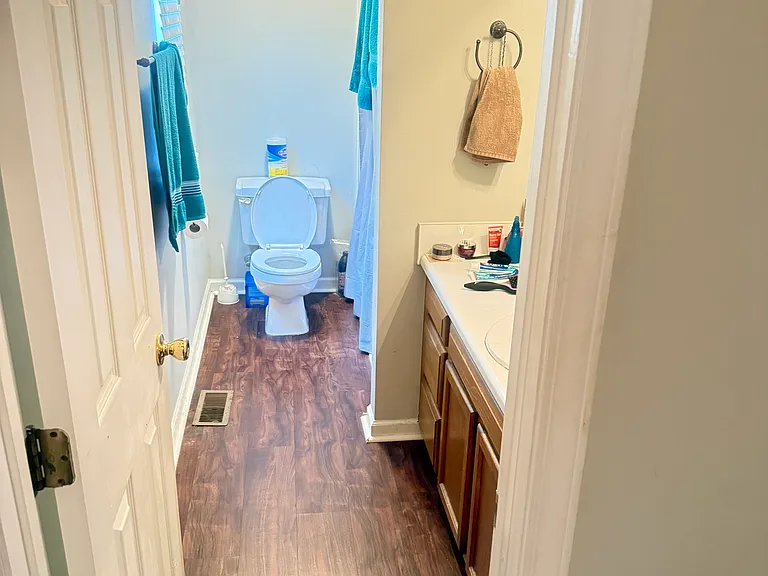 1112 Cotten Farm Dr — Photo 12