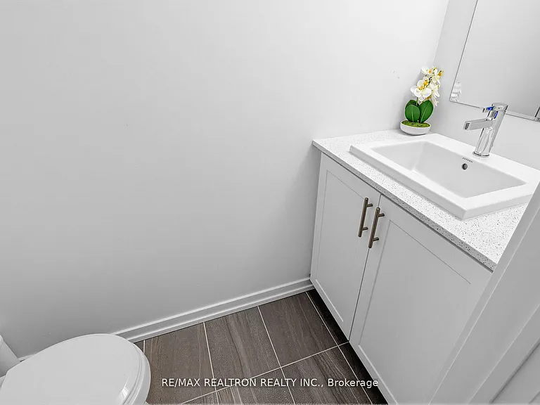 22 Lytham Green Cir #6 — Photo 8