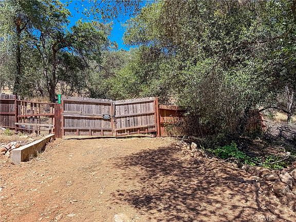 3rd image of 3631 Guadalupe Creek Rd Lot A