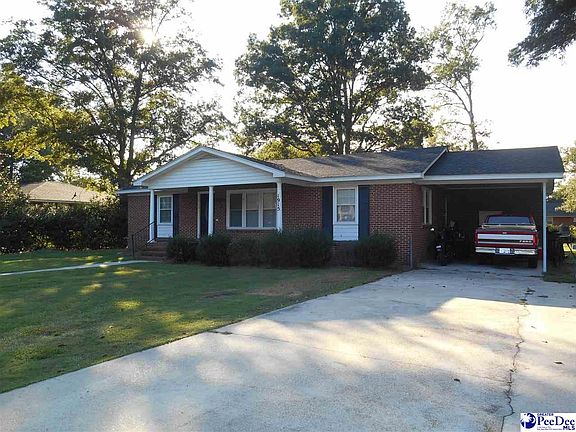 3rd image of 1915 Longwood Dr